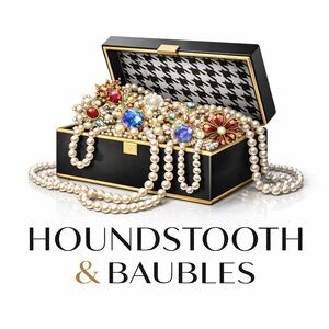 Check out my Closet. 💎👚👔👗👙🎒👢👡👕🧢🧦👒👜